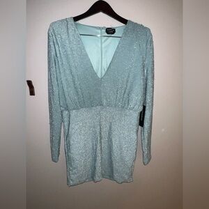 Bebe Silver Long Sleeve Dress‎